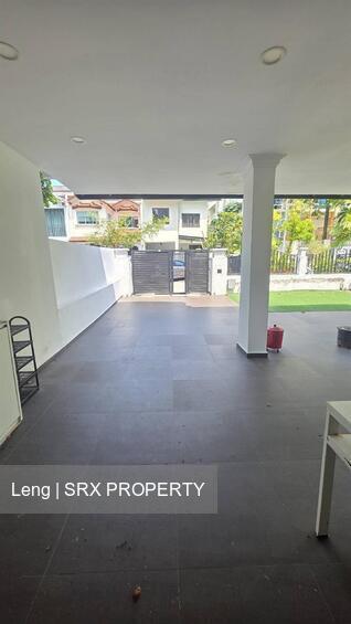 Lorong 107 Changi (D15), Terrace #477131331